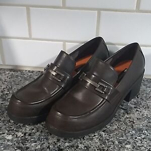 Jazzberry Brown Women's Slip On Shoes. Sz 8